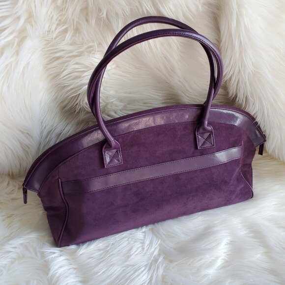 Estée Lauder Purple Microsuede Satchel Bag with Matching Make Up Zip Bag - Picture 10 of 15
